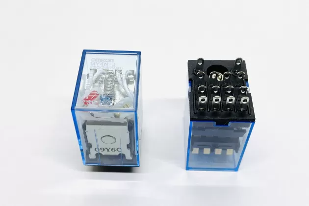 Relay Trung Gian MY4NJ 10A 220VAC 14 Chân Omron